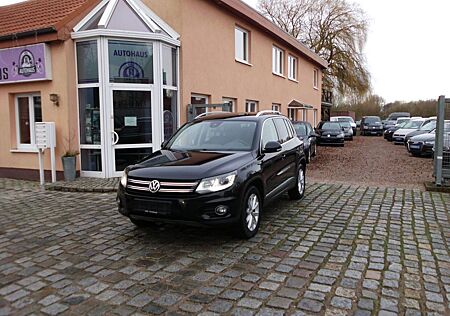 VW Tiguan Volkswagen Track & Style 4Motion Leder LED Webasto