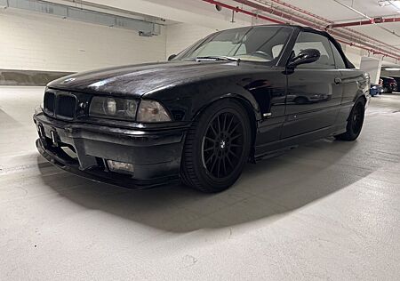 BMW 320i Cabrio M Paket