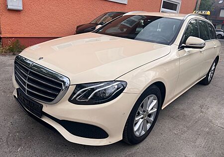 Mercedes-Benz E 200 d.Kamera.Navi.Leder.....