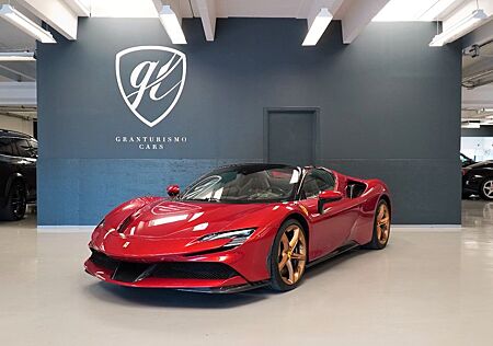 Ferrari SF90 gebraucht kaufen Ferrari SF90 Spider * Lift * Warranty * Rosso Fuoco *
