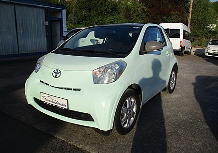 Toyota iQ Basis