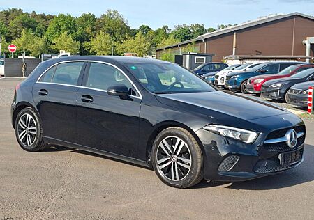 Mercedes-Benz A 200 A -Klasse d Auto RFK DAB SZH