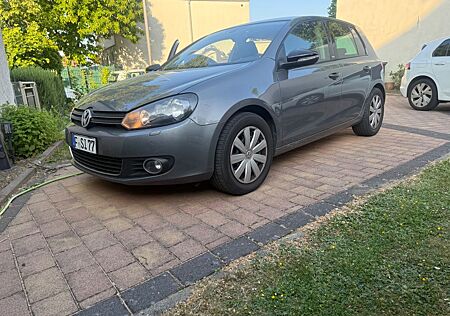 VW Golf Volkswagen 1.4 TSI 90 kW Style Style