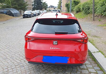Seat Leon 1.5 eTSI ACT 110kW Xcellence DSG Sports...