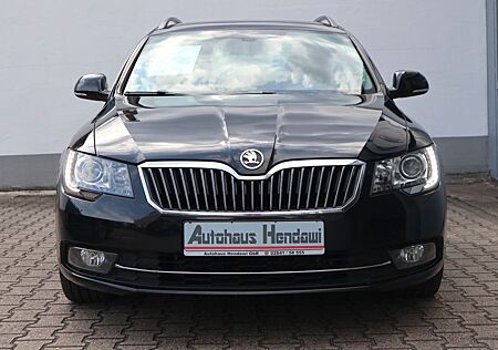 Skoda Superb Combi Exclusive DSG/Navi/Klimaauto/Shz