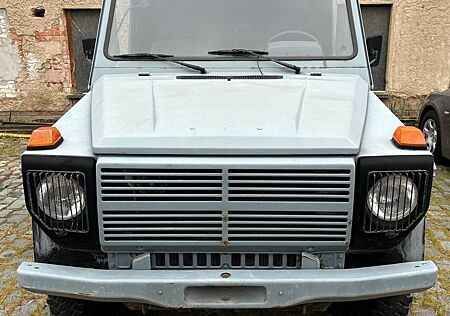 Mercedes-Benz G 240