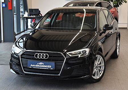 Audi A3 Sportback 30TDI Schalter VirtualCo~NaviPlus