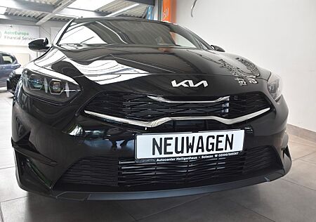 Kia Cee'd Ceed SW Nightline Edition LED Navi Kamera AppCon
