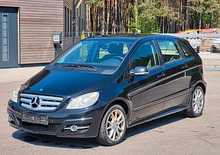 Mercedes-Benz B 170 - KLIMA - T.LEDER - AHK - ALU - TÜV