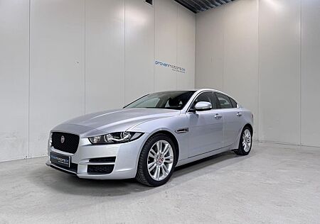 Jaguar XE 2.0t Benzine Autom. - GPS - Leder - Topstaat!