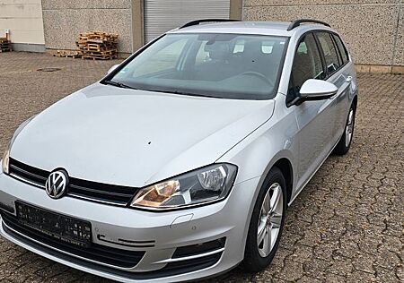 VW Golf Volkswagen VII 1.6 TDI DSG Variant Comfortline BMT