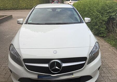 Mercedes-Benz A 160 d -