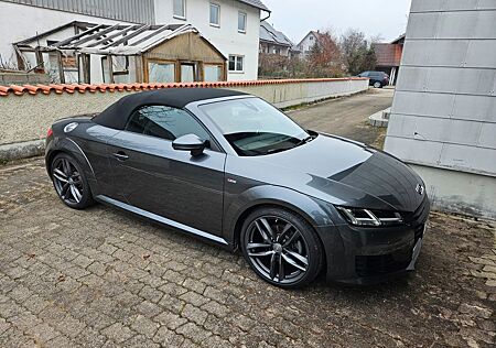 Audi TT Roadster 2.0 TFSI S tronic -