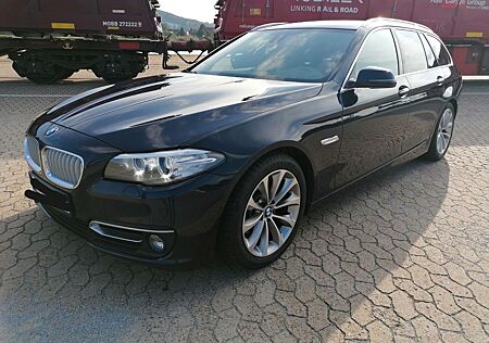 BMW 520D Touring LCI Luxury Line H&K