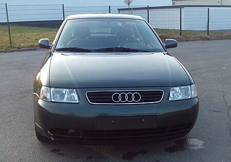 Audi A3 1,6 Automatik