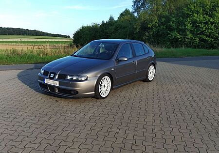 Seat Leon 2.8 Allrad BDE VR6 NWT Weitec ATS