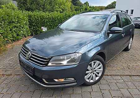 VW Passat Variant Volkswagen Passat 1.6 TDI Variant Comfortline BlueM Navi
