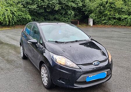 Ford Fiesta 1,25 Benzin 2010 zu verkaufen