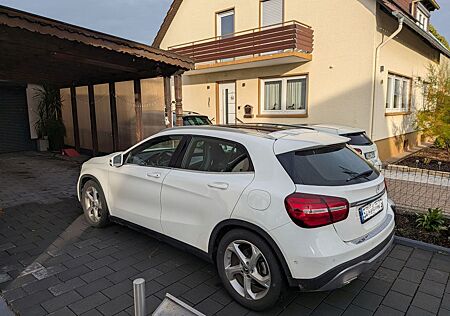 Mercedes-Benz GLA 200 gebraucht kaufen Mercedes-Benz GLA 200 -