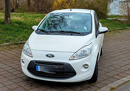 Ford Ka + 1,2 Klima, Sitzheizung, Titanium