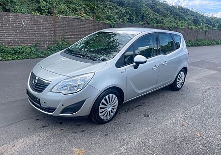 Opel Meriva B Edition