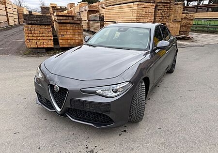 Alfa Romeo Giulia 2.0 Turbo 16V 206 kW AT8-Q4 Veloce Veloce