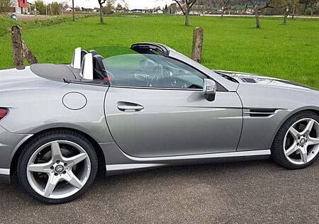 Mercedes-Benz SLK 250 CDI Autom. AMG Line AirScarf Pano