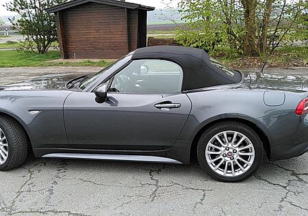 Fiat 124 Spider 1.4 MultiAir Turbo -