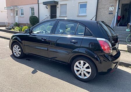 Kia Rio 1.4 SPIRIT SPIRIT