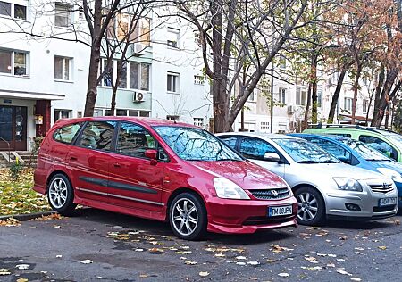 Honda Stream 2.0 i-VTEC 1998cmc, automata, 156 C