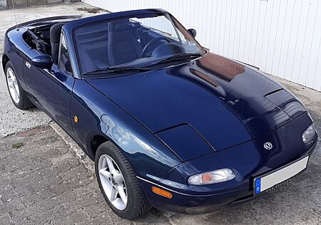 Mazda MX-5 NA (Miata) 1.6 Bicolor aus Fahrzeugsammlung