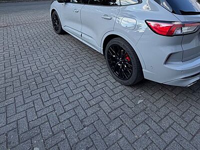 Ford Kuga 2.5 Duratec FHEVGraphite Tech Editio CV...