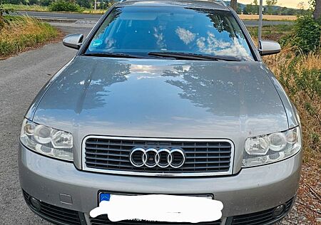 Audi A4 2.0 FSI Avant -