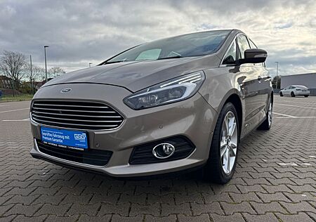 Ford S-Max Titanium AWD 4X4
