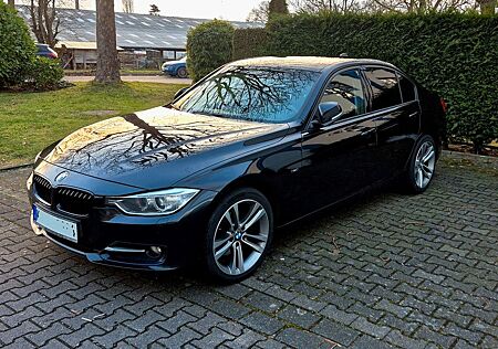 BMW 320d Automatik Sport Line*BiXenon*AHK*Navi