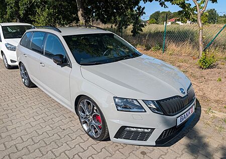 Skoda Octavia Combi RS DSG 1.Hd SH CANTON LED CarPlay