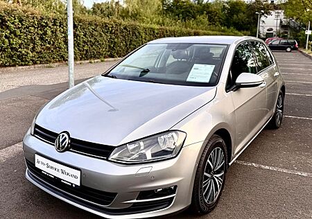VW Golf Volkswagen VII Lim. Comfortline Leder Tempomat