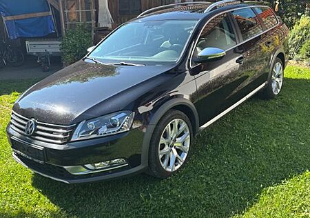 VW Passat Alltrack Volkswagen 2.0 TSI DSG 4MOTION Alltrack...