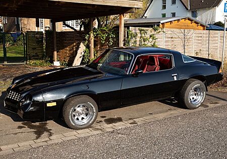 Chevrolet Camaro 1981 | HU neu und H-Kennzeichen