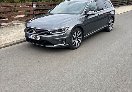 VW Passat Variant Volkswagen 1.4 TSI DSG GTE Variant GTE