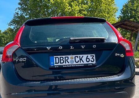 Volvo V60 DRIVe - (TÜV) ist noch 2 Jahre gültig