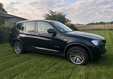 BMW X3 xDrive30d - TÜV u. Service neu