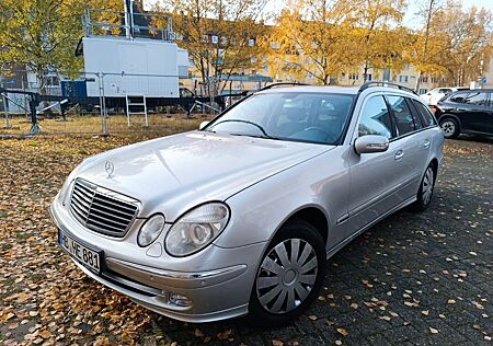 Mercedes-Benz E 320 T AVANTGARDE Avantgarde