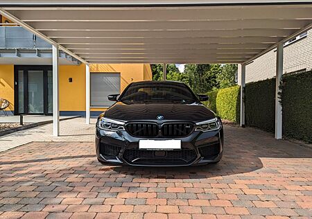 BMW M5 xDrive M Driver's Bowers&Wilkins HUD DAB