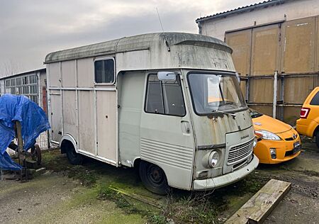 Peugeot J7