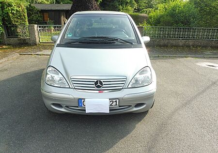 Mercedes-Benz A 160 AVANTGARDE Lang Avantgarde