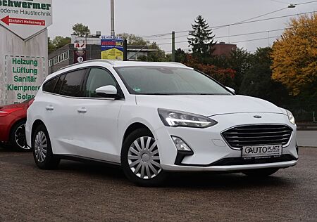 Ford Focus Turnier Titanium *AUTOM. *LED *ACC *NAVI