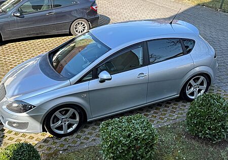 Seat Leon 1.8 TSI Style AHK Sport