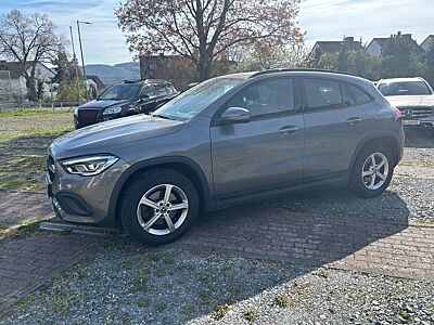 Mercedes-Benz GLA 200 Automatic Kamare