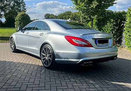 Mercedes-Benz CLS 63 AMG CLS 63S AMG* 4 Matic**Original 59441Km**Deutsch*